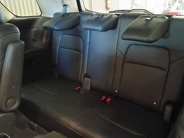 New 2026 Nissan Pathfinder SL image 12