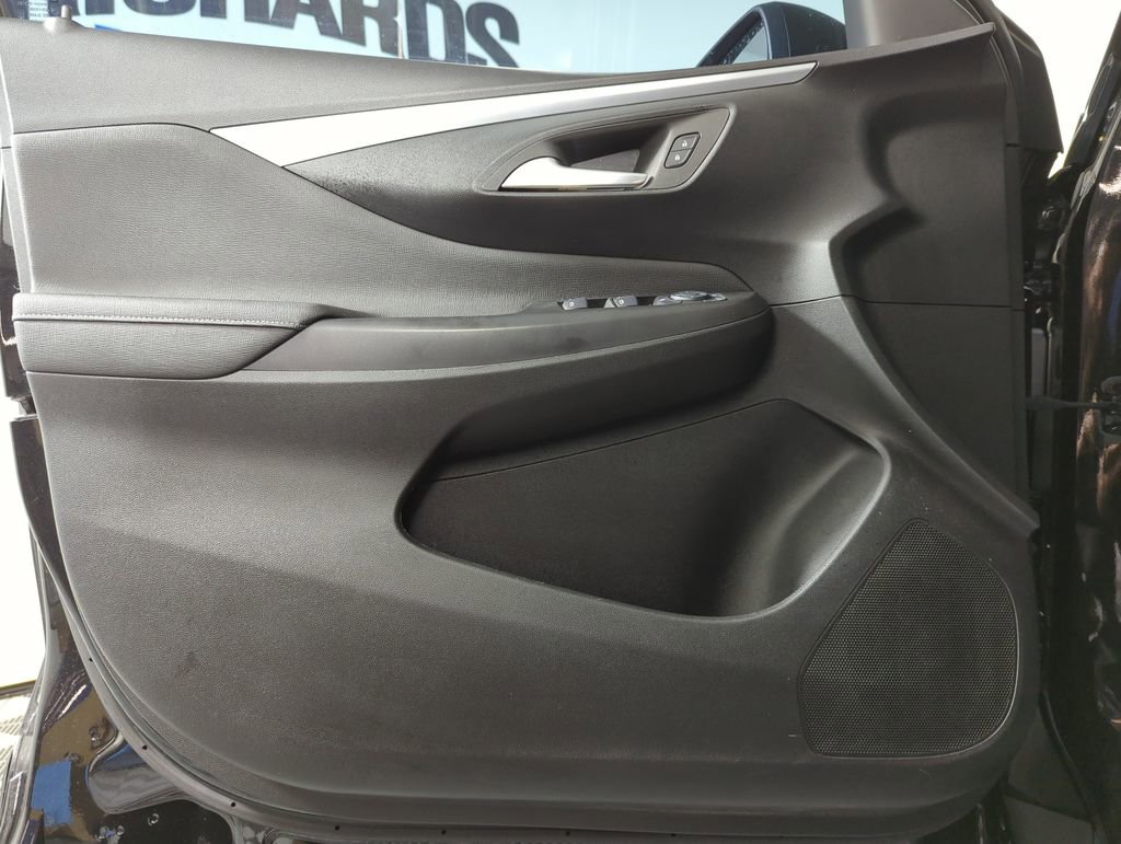 Used 2025 Buick Envista Preferred image 8