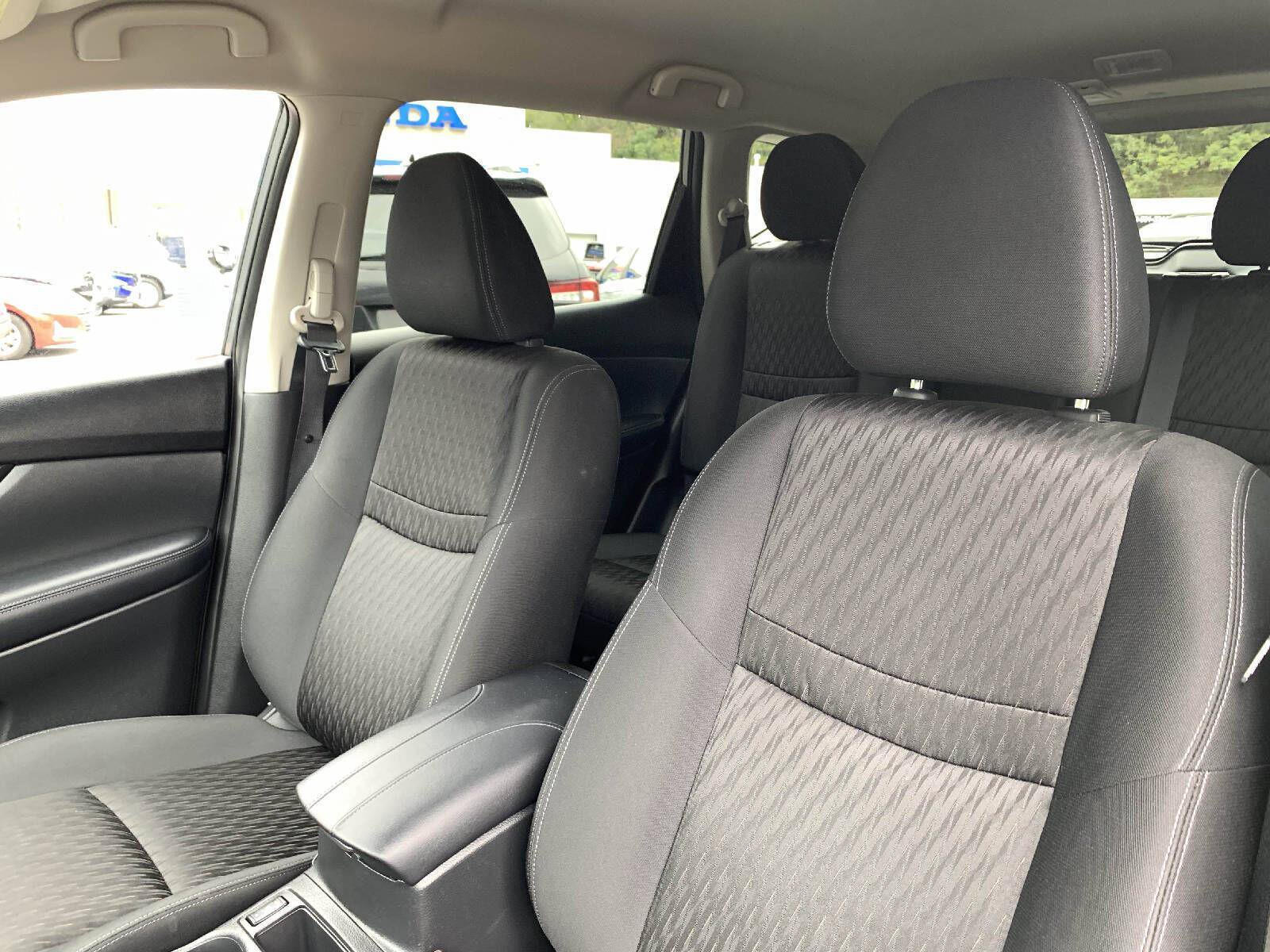 Used 2020 Nissan Rogue SV AWD/4WD image 27