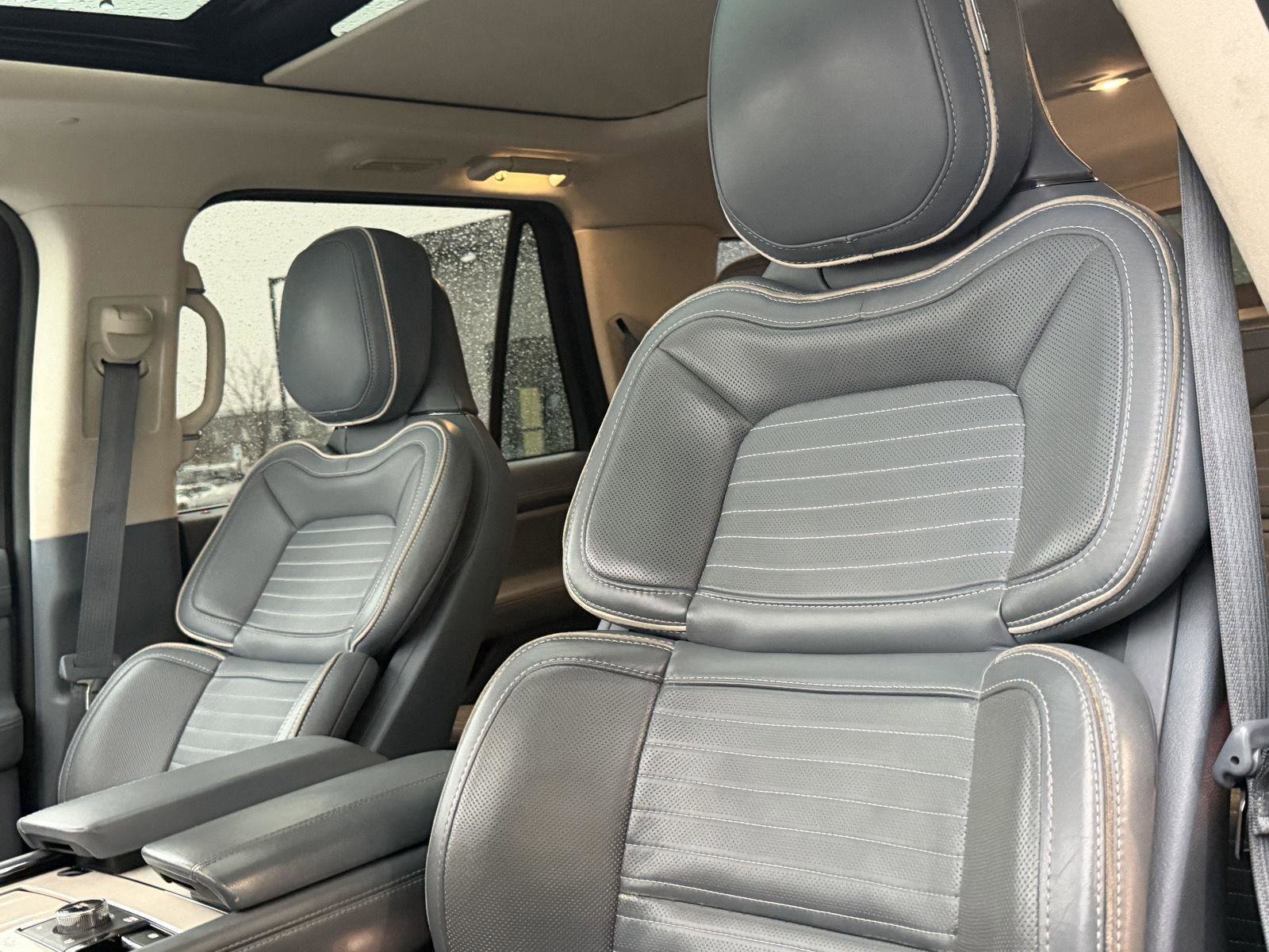 Used 2018 Lincoln Navigator L Black Label image 38