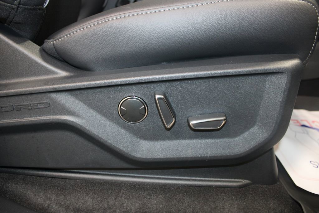 New 2026 Ford F150 Lariat w/ Equipment Group 502A High image 36