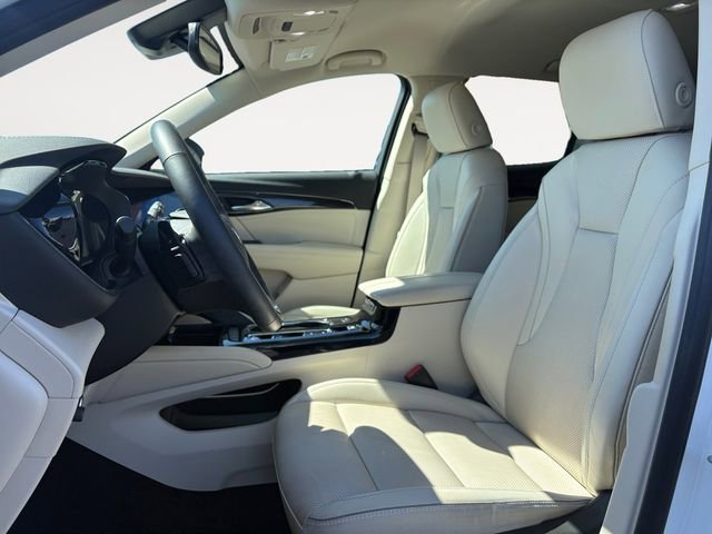 Used 2023 Buick Envision Essence AWD/4WD image 9