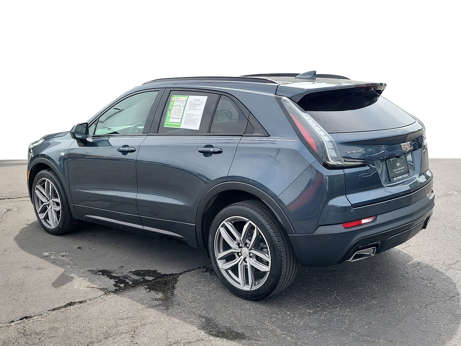 Used 2019 Cadillac XT4 Sport w/ Cold Weather Package FWD image 4