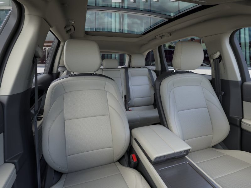 New 2026 Lincoln Nautilus Premier w/ Equipment Group 102A AWD/4WD image 26
