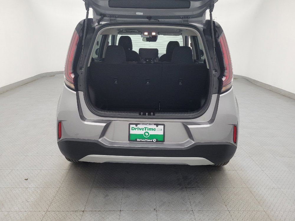 Used 2025 Kia Soul S image 29
