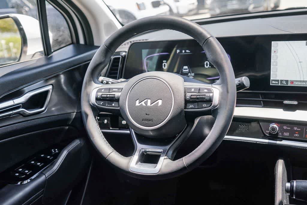 Certified 2025 Kia Sportage EX FWD image 14