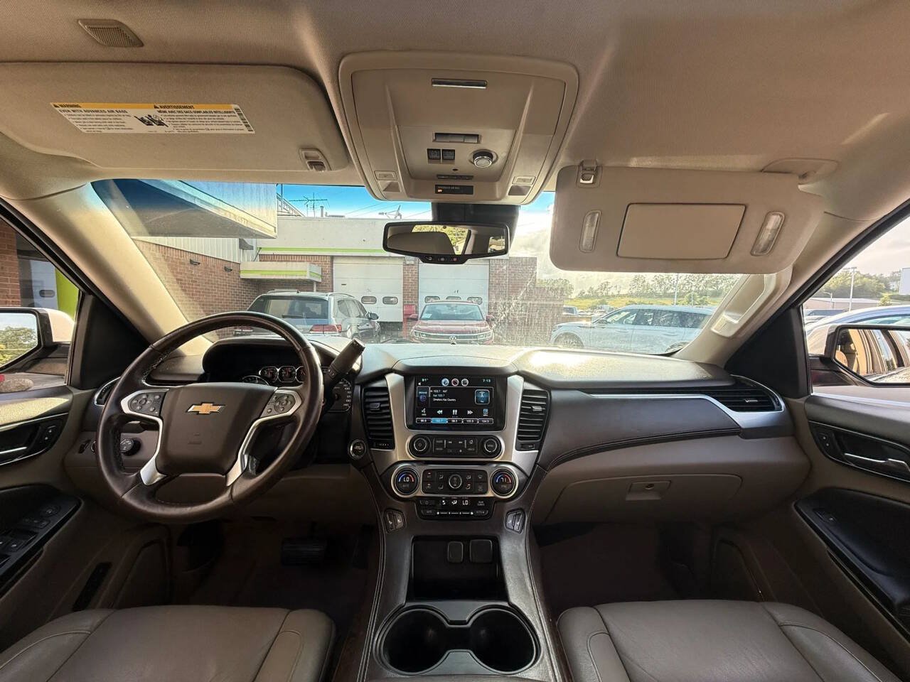 Used 2015 Chevrolet Suburban LT AWD/4WD image 27