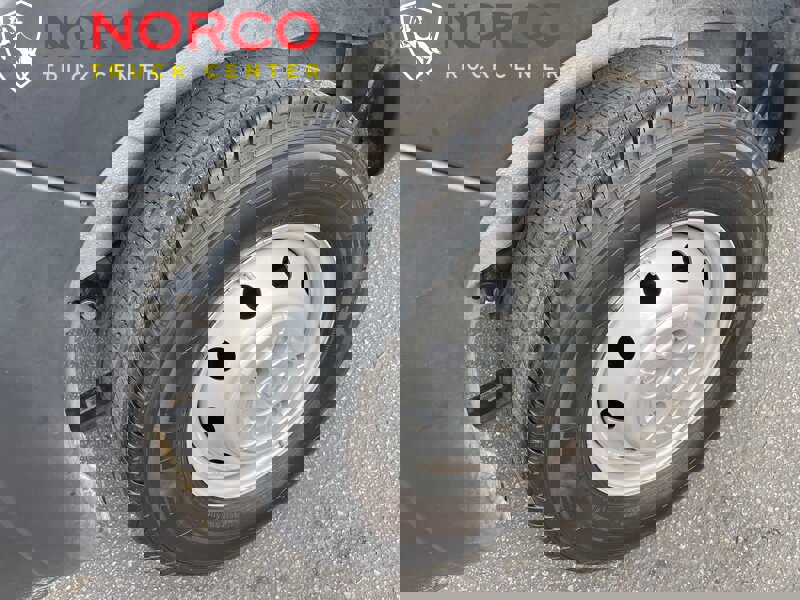 Used 2023 RAM ProMaster 2500 image 12