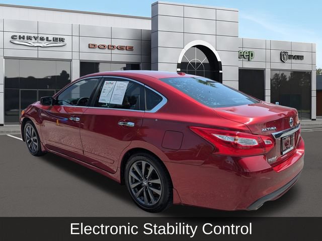 Used 2017 Nissan Altima 2.5 SV FWD image 5