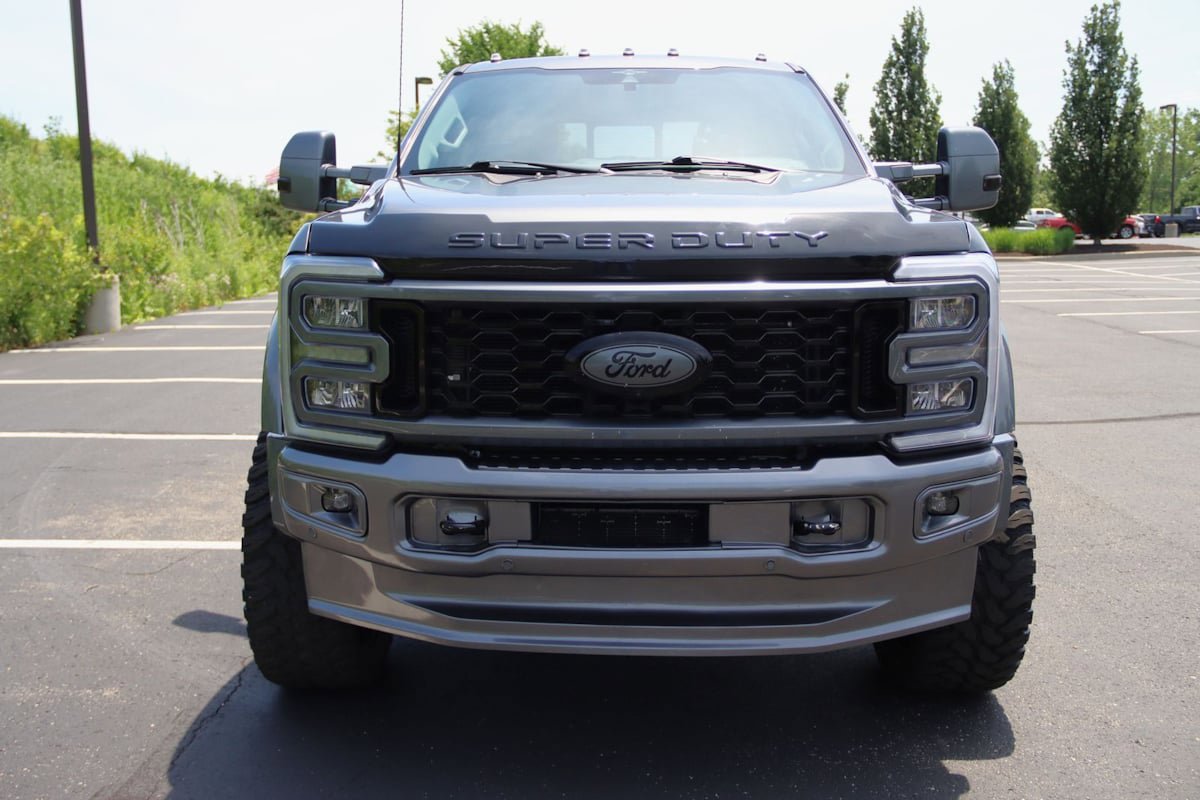 Used 2023 Ford F450 Lariat w/ Lariat Ultimate Package AWD/4WD image 5