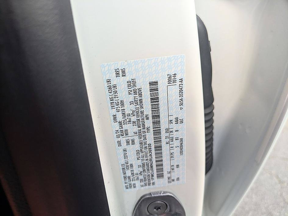 Used 2024 Ford Escape ST-Line w/ Tech Pack #1 FWD image 32