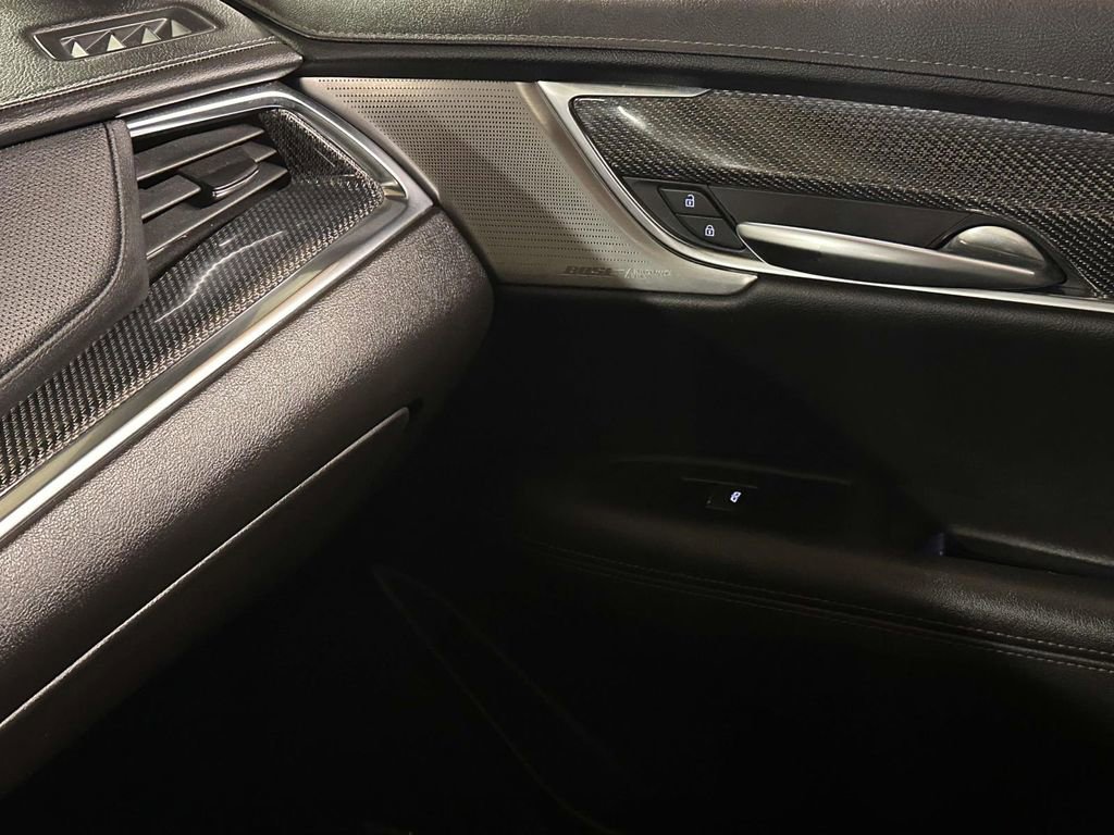 Used 2023 Cadillac XT5 Sportv w/ Technology Package image 25