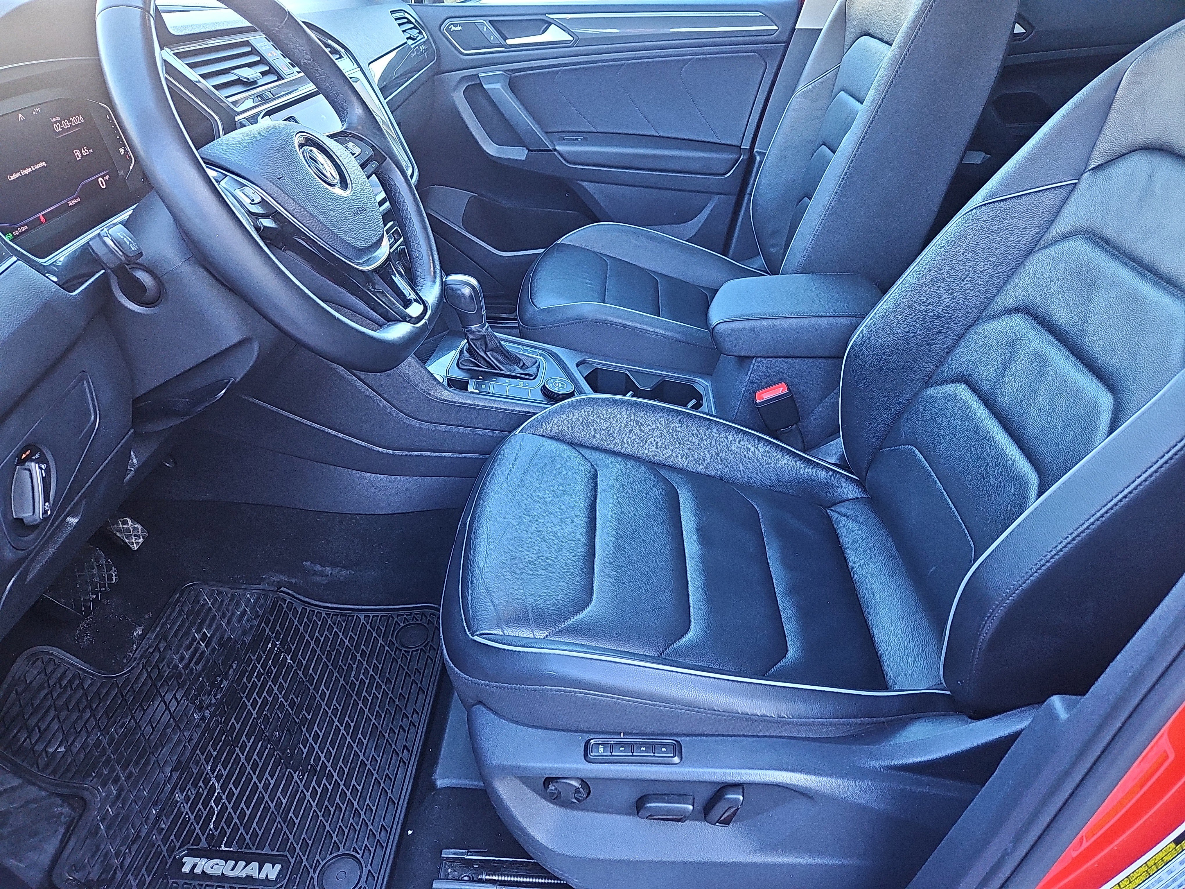 Used 2019 Volkswagen Tiguan SEL Premium image 34