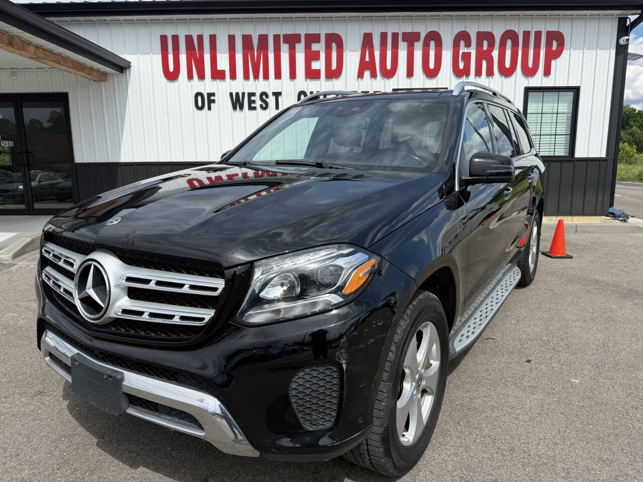 Used 2017 Mercedes-Benz GLS 450 4MATIC w/ Premium Package image 1