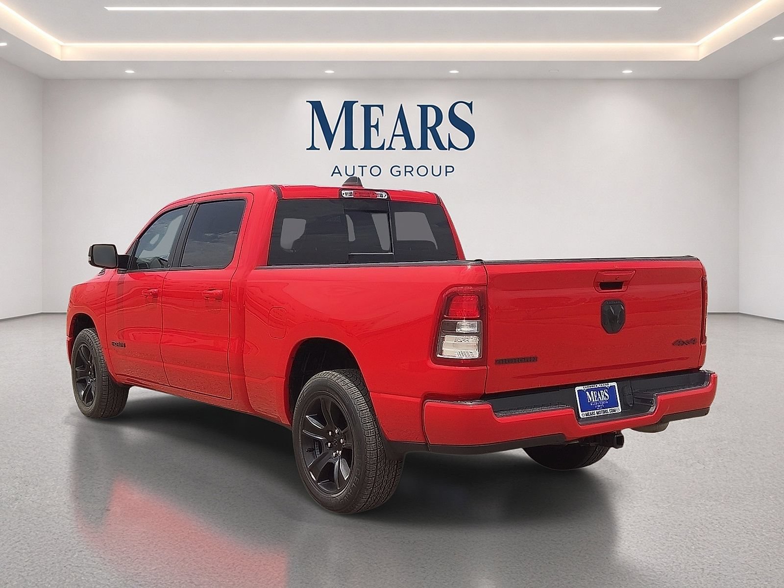 Used 2022 RAM 1500 Big Horn AWD/4WD image 3