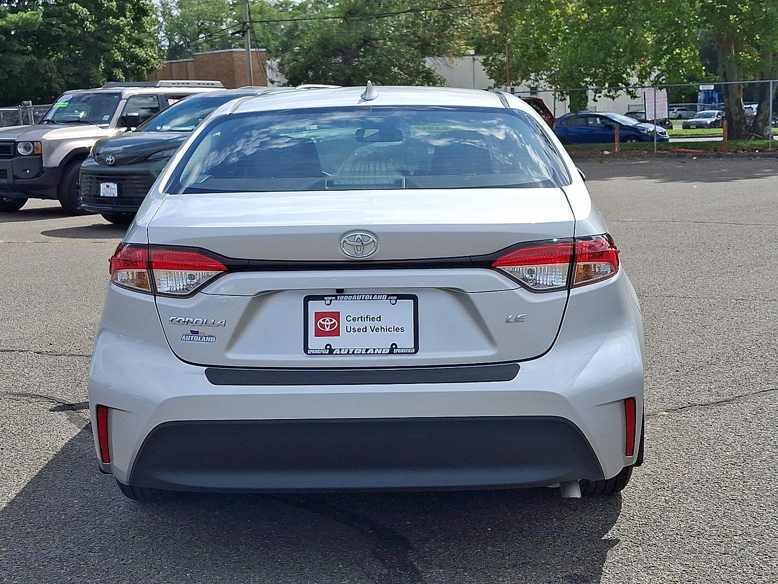 Certified 2025 Toyota Corolla LE FWD image 6