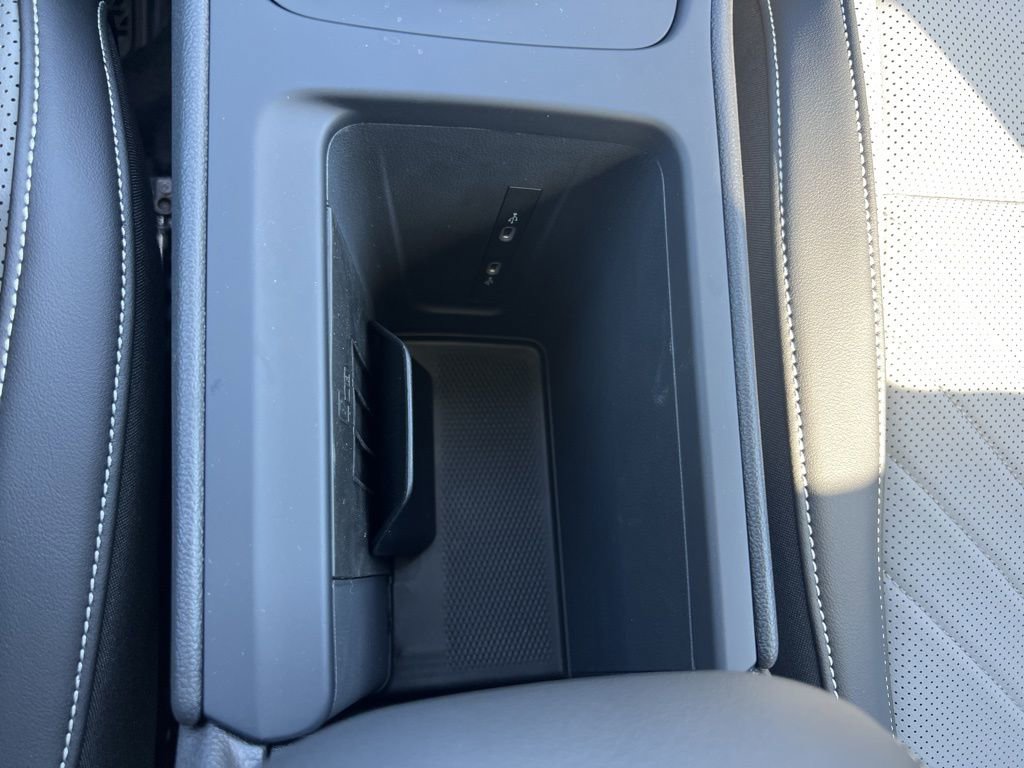 New 2025 Volkswagen Tiguan SE image 23