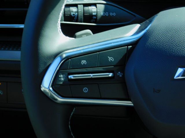 New 2026 Chevrolet Traverse LT w/ Midnight/Sport Edition image 18