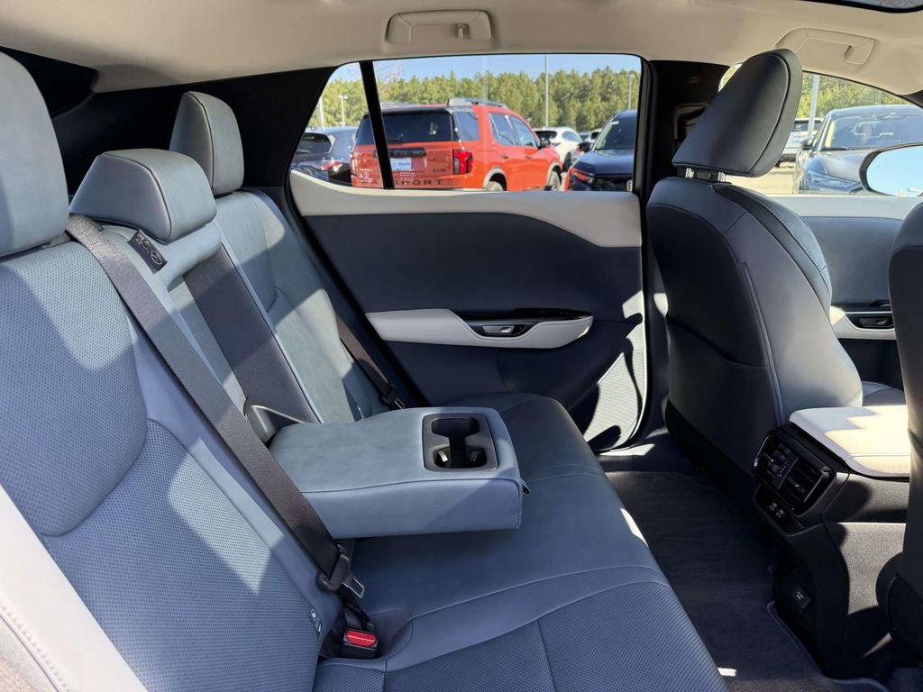 Used 2023 Lexus RZ 450e Premium w/ Technology Package AWD/4WD image 17