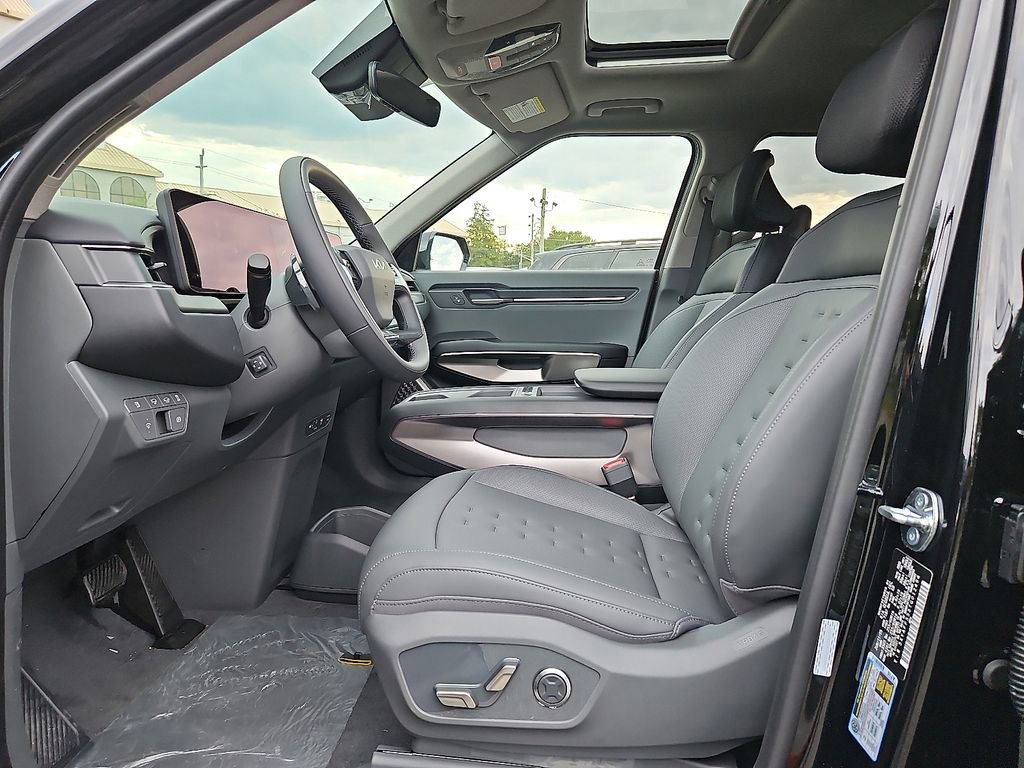 New 2026 Kia EV9 Wind image 8