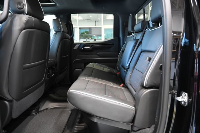 New 2026 GMC Sierra 1500 AT4X w/ LPO, Black Badging Package AWD/4WD image 16