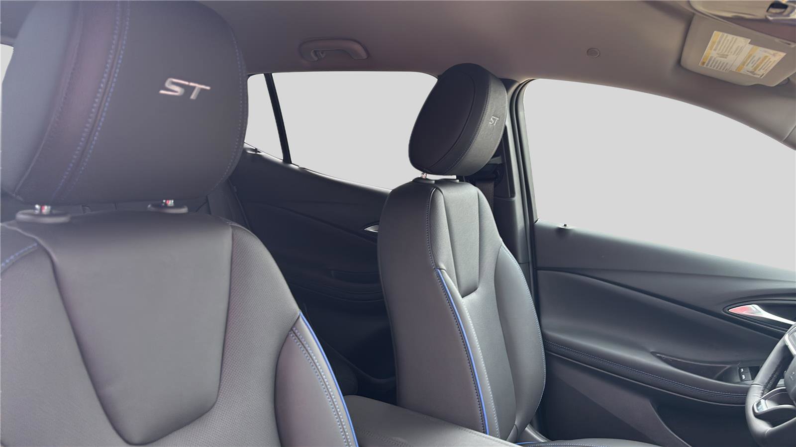 New 2026 Buick Encore GX Sport Touring w/ Comfort Package image 23