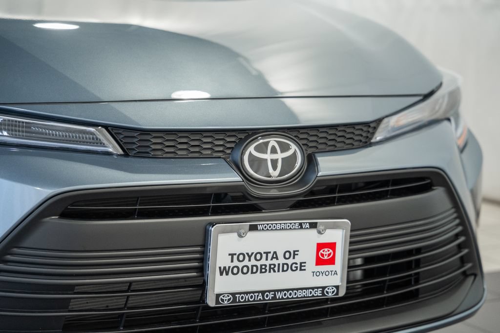 Used 2026 Toyota Corolla LE FWD image 10
