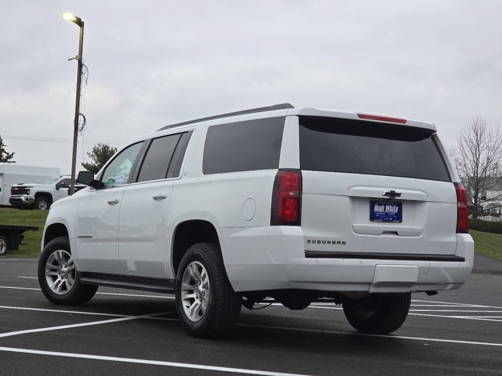Used 2019 Chevrolet Suburban LT RWD image 13