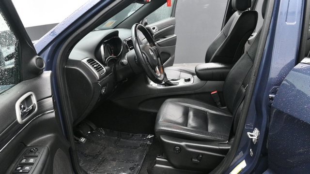 Used 2021 Jeep Grand Cherokee Limited AWD/4WD image 26