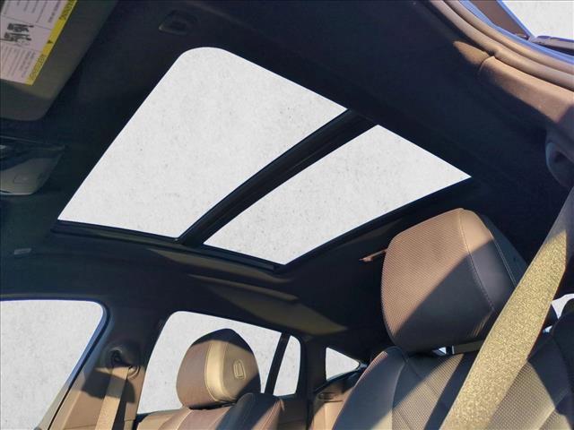 Certified 2025 BMW X6 xDrive40i w/ Premium Package image 16