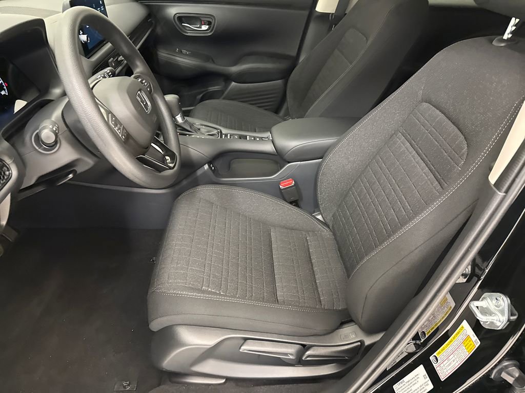 New 2026 Honda HR-V LX image 18