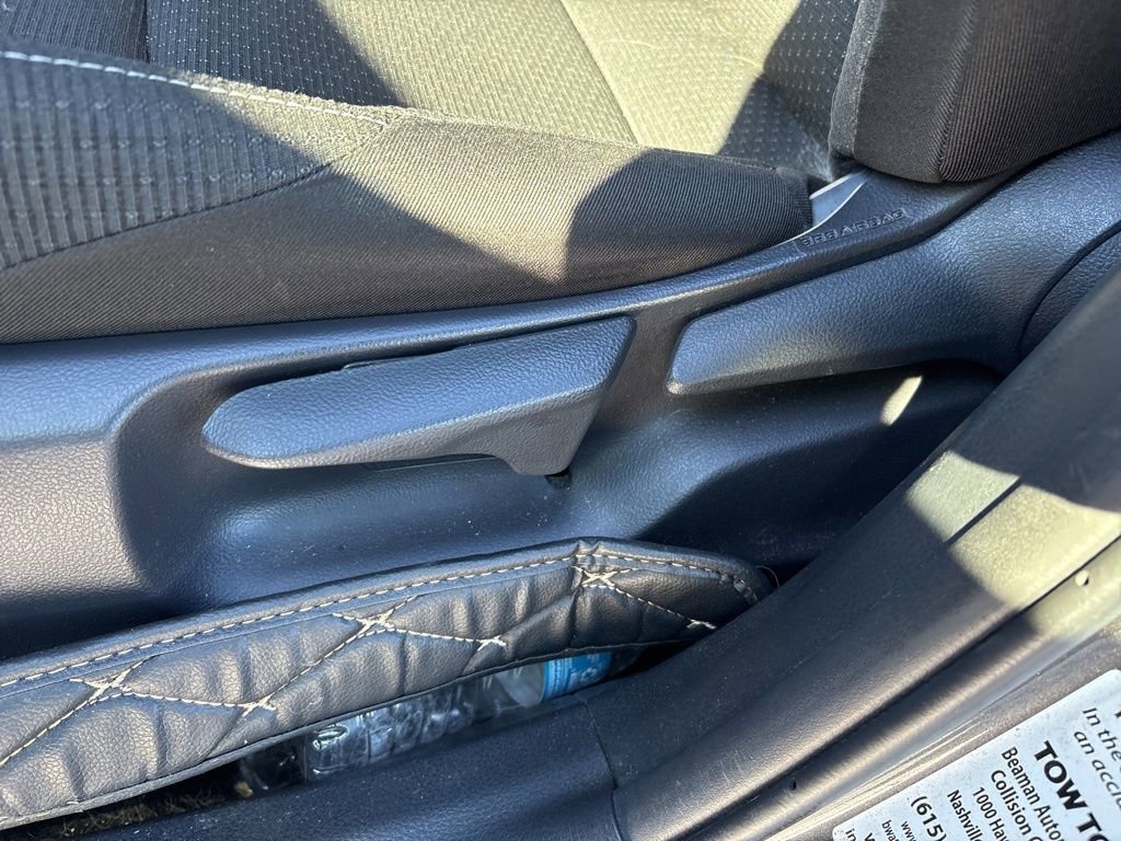 Used 2019 Toyota C-HR LE image 15