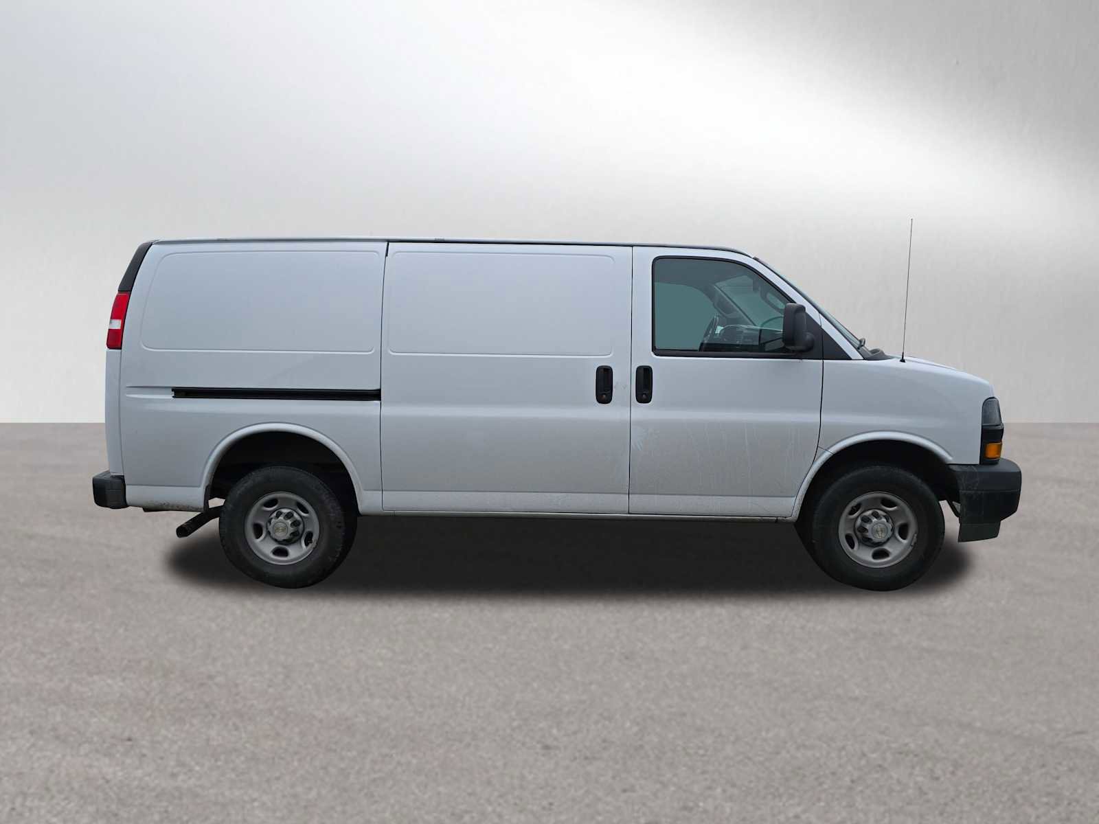 Used 2023 Chevrolet Express 2500 w/ Driver Convenience Package image 2
