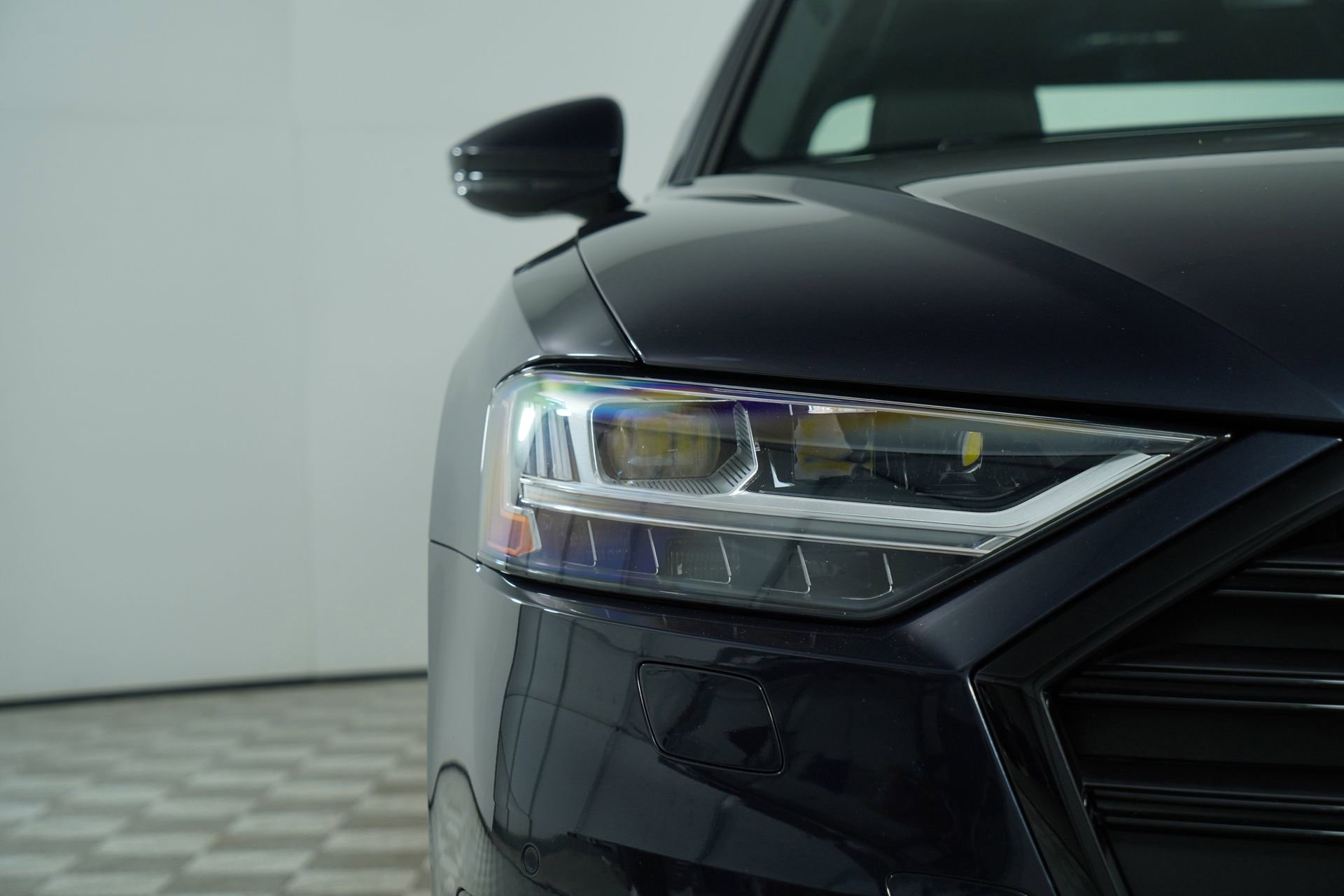 Used 2021 Audi A8 L 4.0T image 17