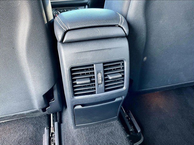 Used 2017 Mercedes-Benz GLA 250 image 22
