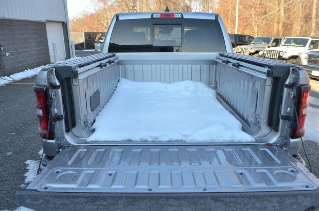 New 2026 RAM 1500 4x4 Crew Cab image 35