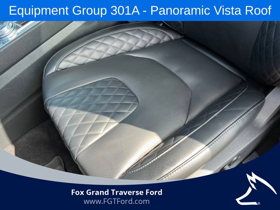 Certified 2024 Ford Edge Titanium w/ Equipment Group 301A AWD/4WD image 9