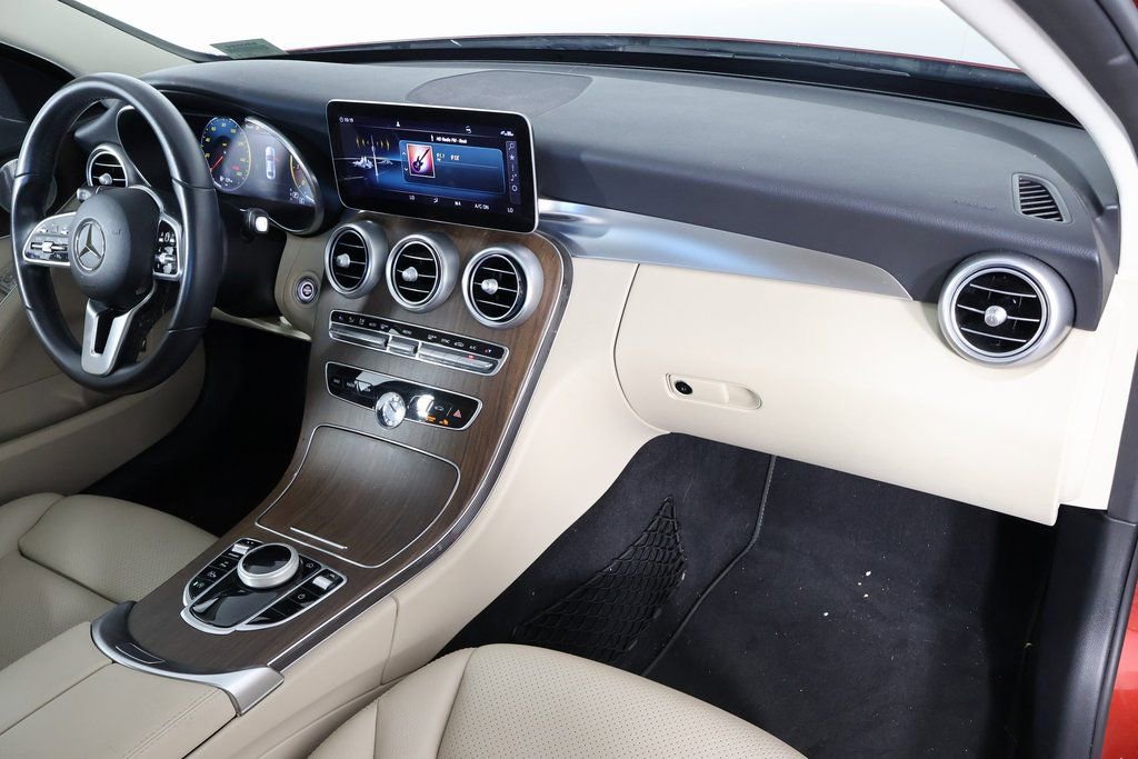 Used 2021 Mercedes-Benz C 300 Sedan image 8