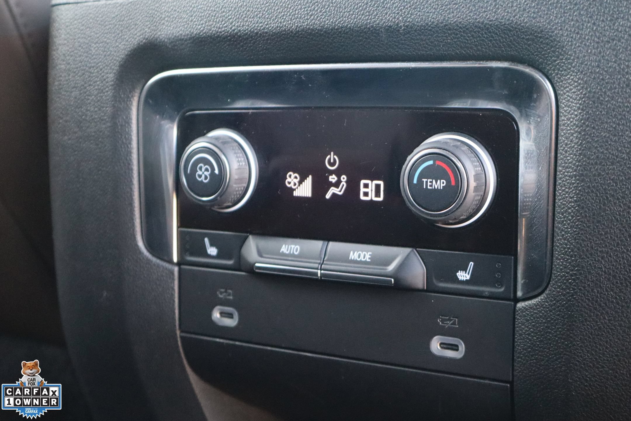 Used 2024 Chevrolet Tahoe High Country AWD/4WD image 31