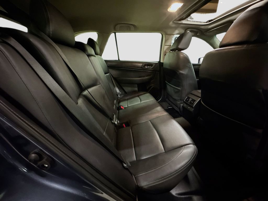 Used 2017 Subaru Outback 2.5i Limited image 34