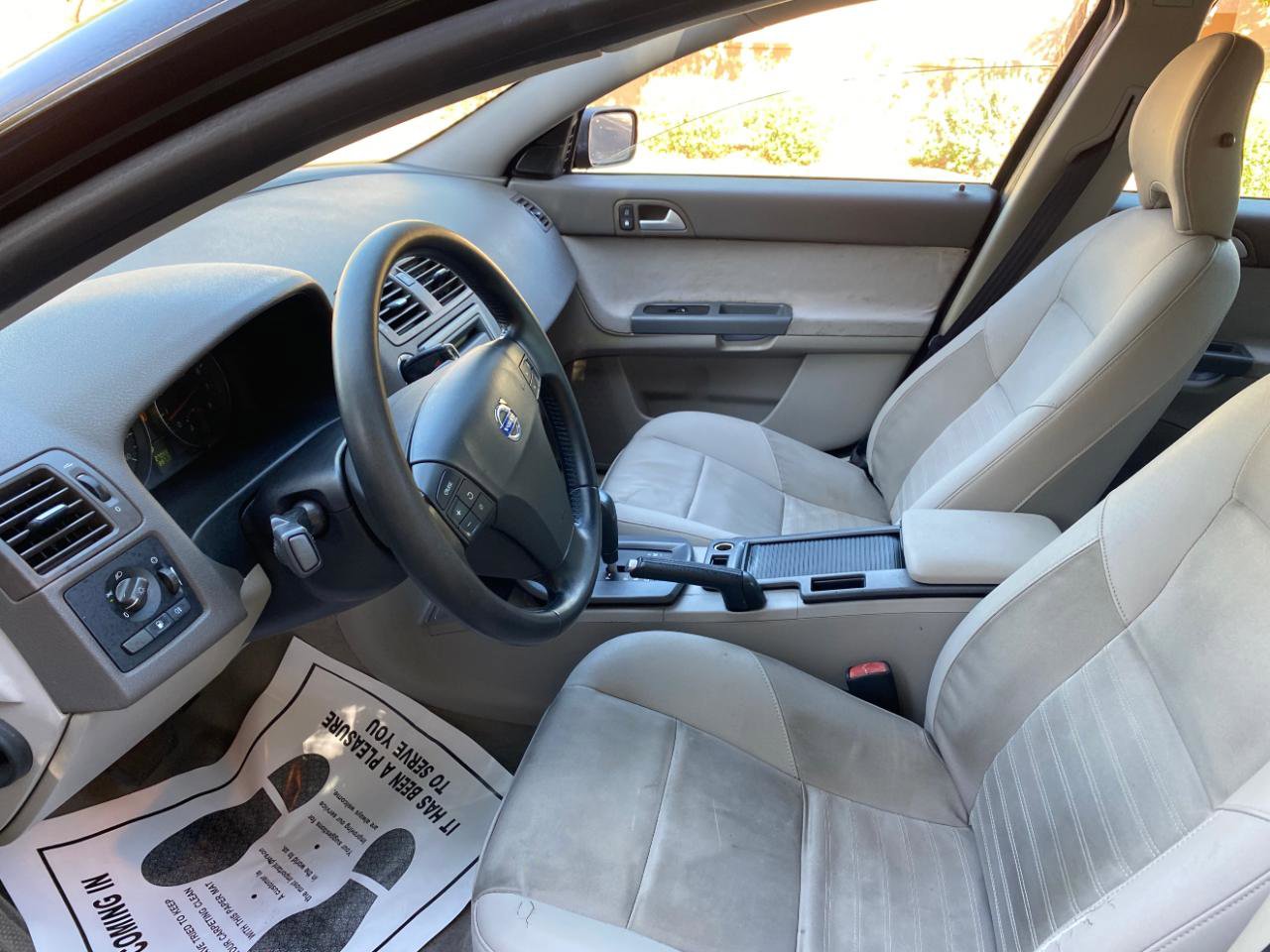 Used 2009 Volvo S40 2.4i FWD image 32