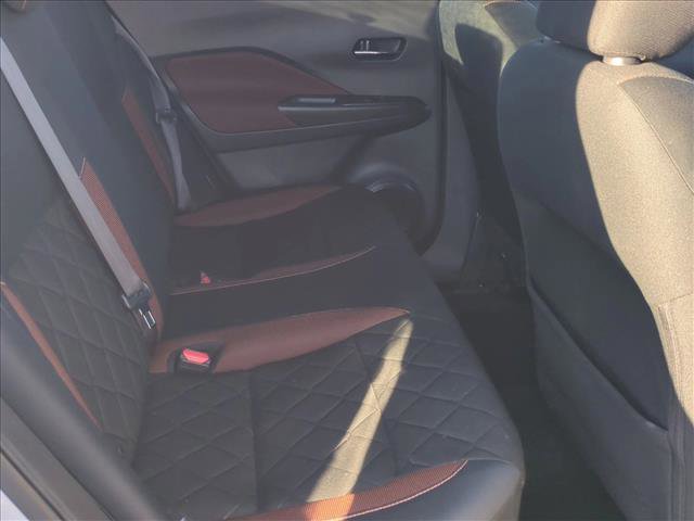 Used 2020 Nissan Kicks SR image 18