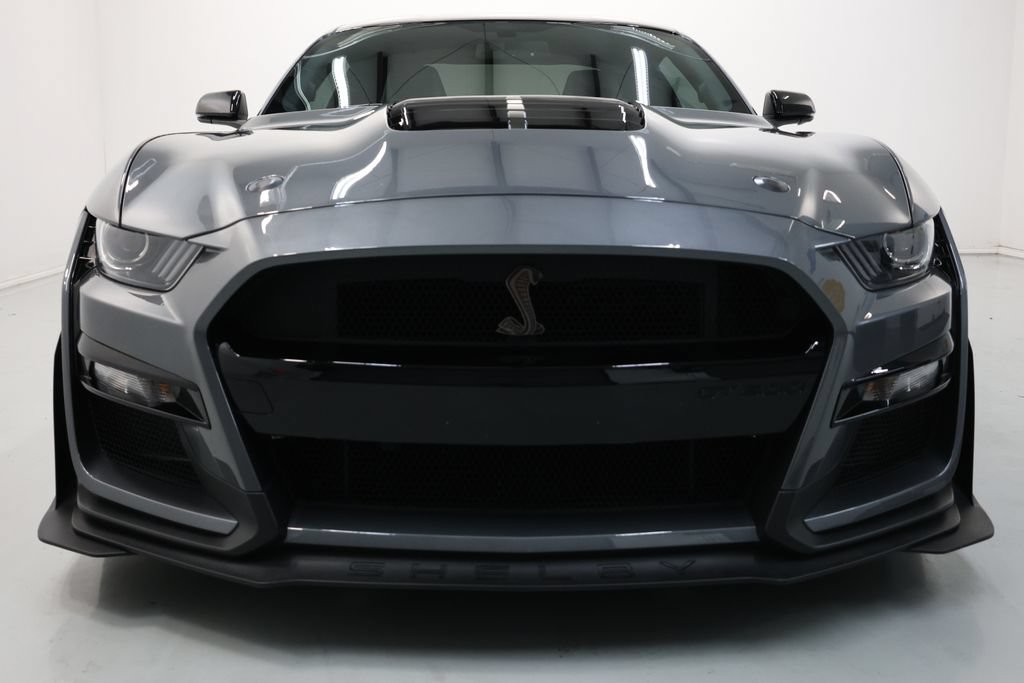 Used 2022 Ford Mustang Shelby GT500 w/ Carbon Fiber Track Pack RWD image 66