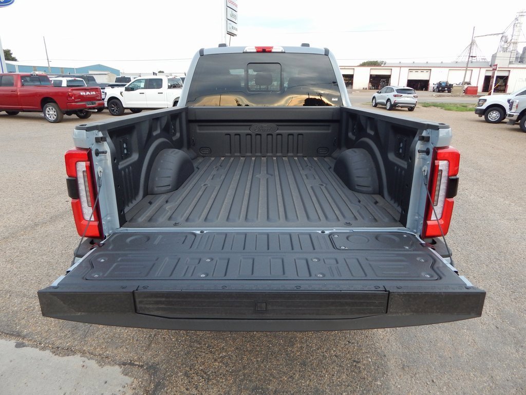 New 2026 Ford F350 4x4 Crew Cab Super Duty image 5