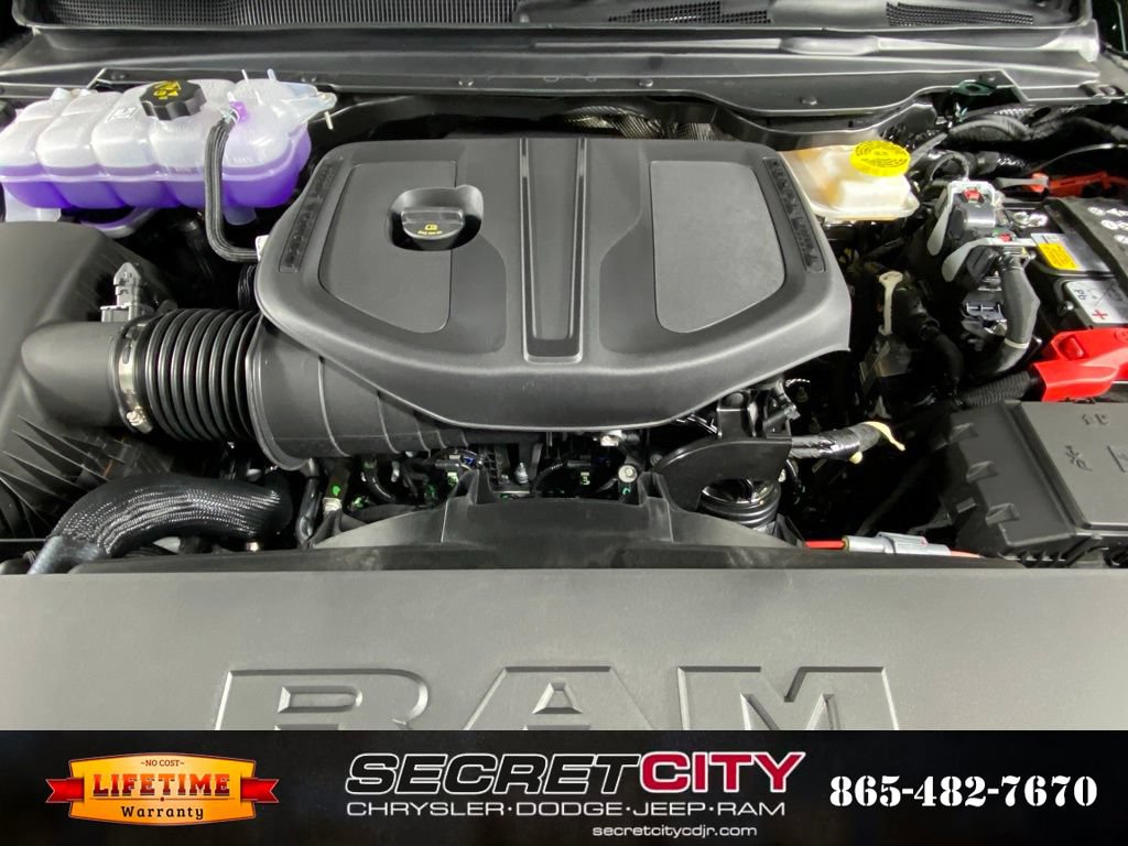 New 2026 RAM 1500 Express AWD/4WD image 34