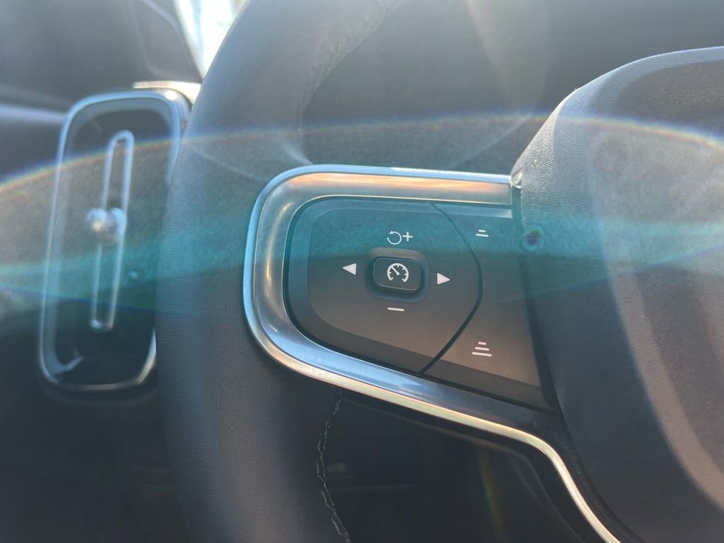 Certified 2023 Volvo C40 P8 Recharge Ultimate AWD/4WD image 12