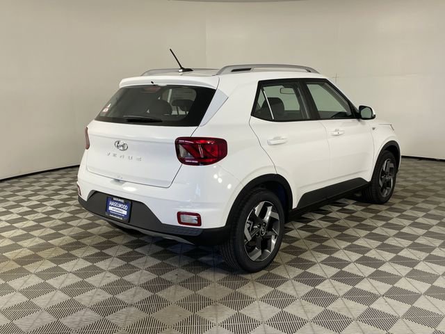 New 2026 Hyundai Venue SEL FWD image 6