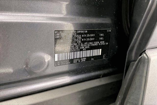 Used 2019 Toyota RAV4 XLE Premium w/ Cold Weather Package FWD image 35