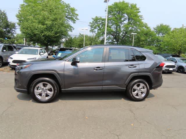 Used 2025 Toyota RAV4 XLE AWD/4WD image 3
