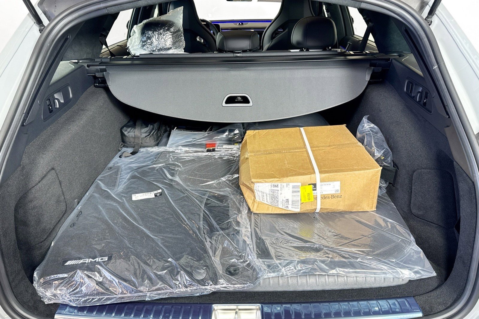 New 2026 Mercedes-Benz E 53 AMG 4MATIC Sedan image 24